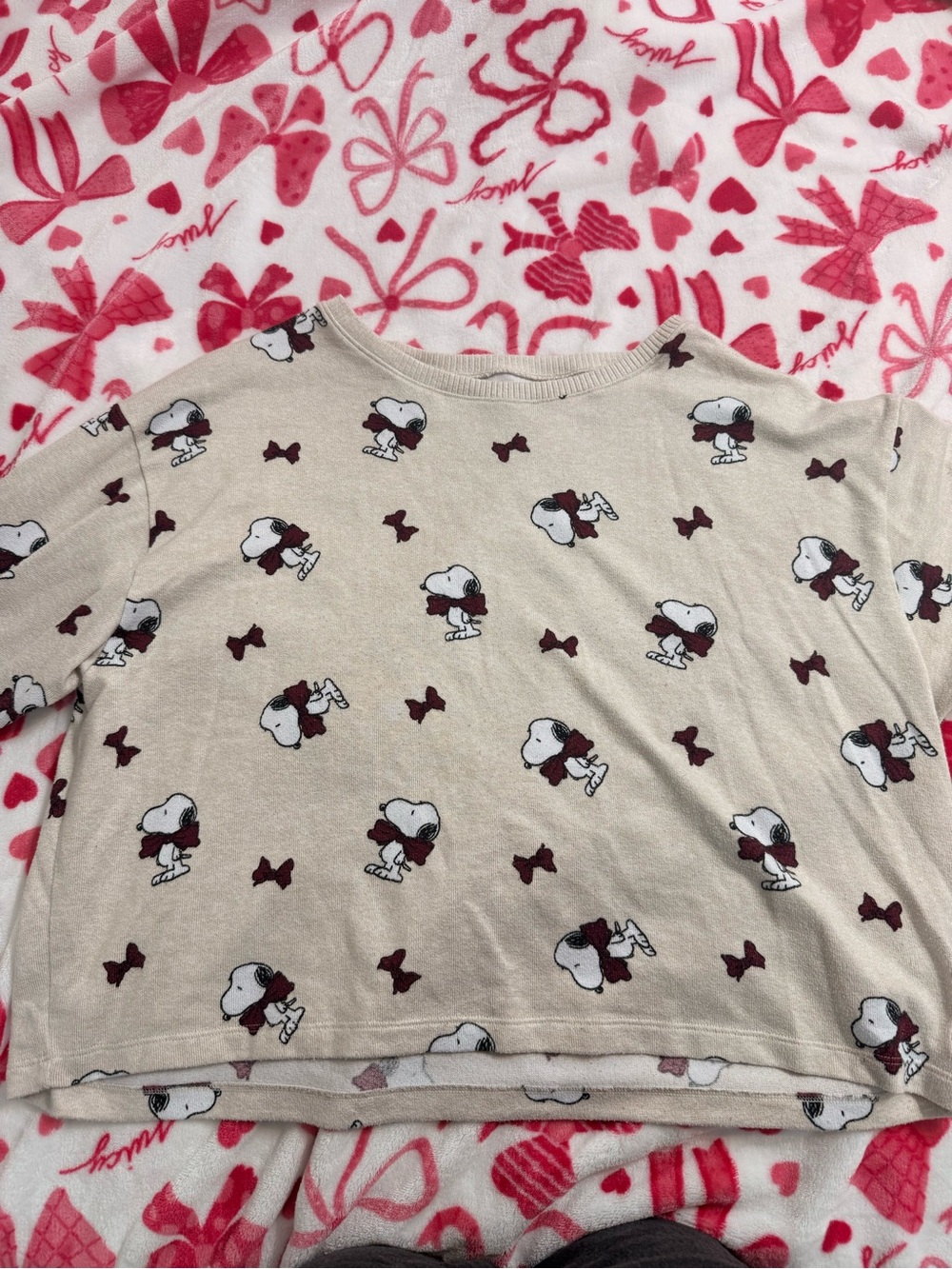 American Eagle Outfitters Beige Kids Top with Snoopy & Maroon Accents